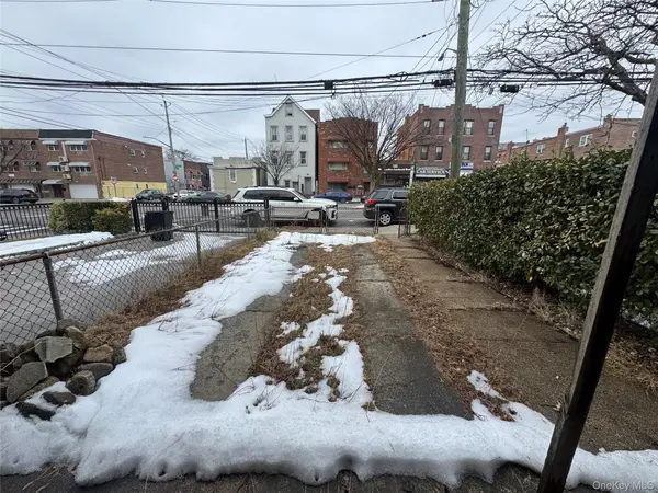 3662 Bronxwood AVE, Bronx, NY 10469
