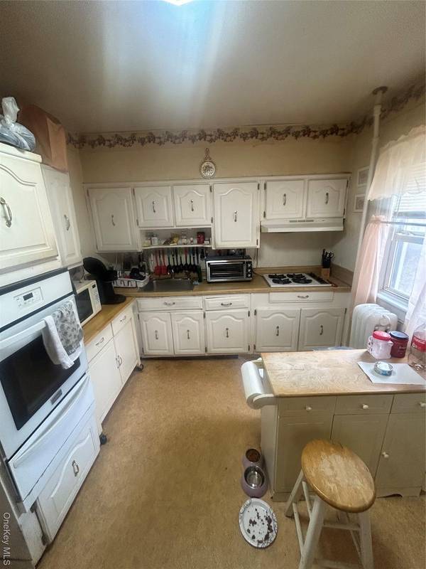 12003 28th AVE, Flushing, NY 11354