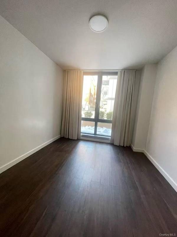 144-27 Sanford AVE #2K, Flushing, NY 11355