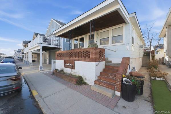 99 Virginia AVE, Long Beach, NY 11561