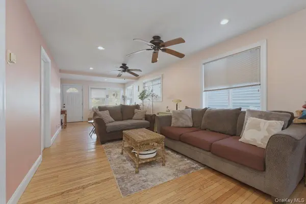 99 Virginia AVE, Long Beach, NY 11561