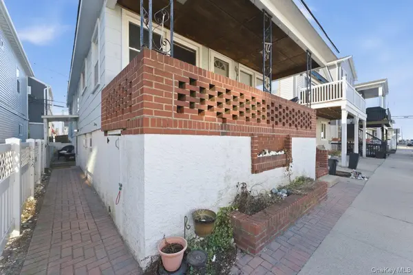 99 Virginia AVE, Long Beach, NY 11561