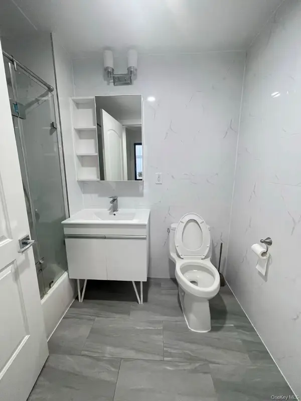 144-27 Sanford AVE #2C, Flushing, NY 11355