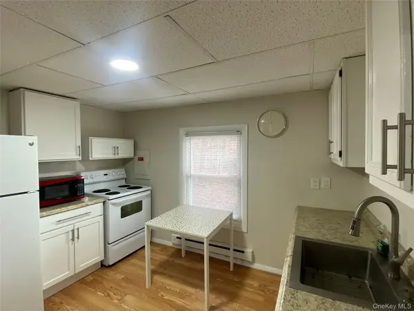702 Fox Run LN #1, Carmel, NY 10512