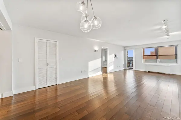 70-20 108 #9M, Forest Hills, NY 11375