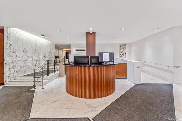70-20 108 #9M, Forest Hills, NY 11375