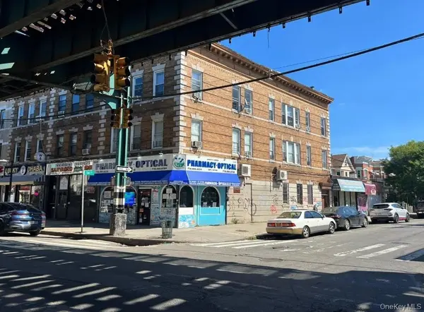 11402 Jamaica AVE, Richmond Hill, NY 11418