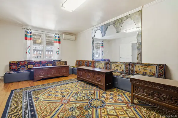 2530 Bronxwood AVE, Bronx, NY 10469