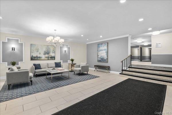200 Diplomat DR #3M, Mount Kisco, NY 10549