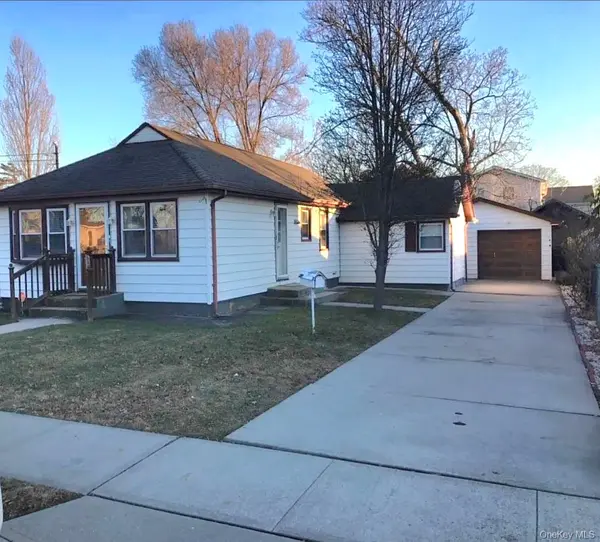 890 Clay ST, Baldwin, NY 11510