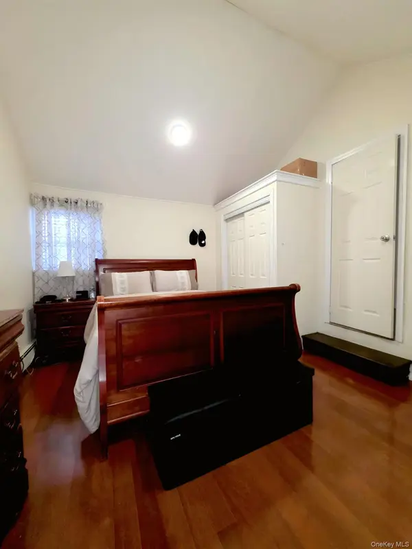 890 Clay ST, Baldwin, NY 11510