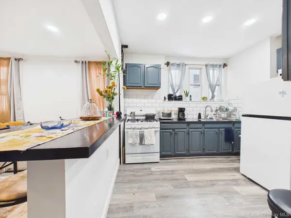 623 Baker AVE, Bronx, NY 10460