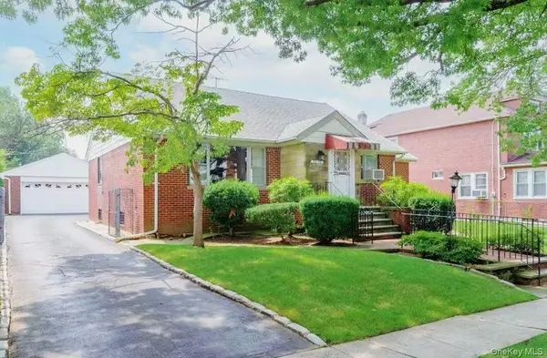 153-06 32nd AVE, Flushing, NY 11354