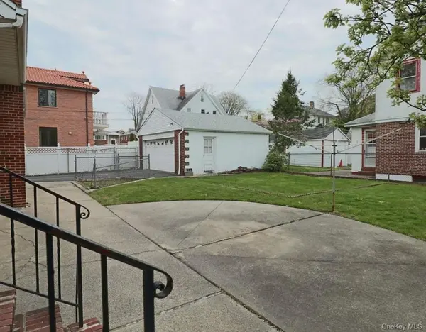 153-06 32nd AVE, Flushing, NY 11354