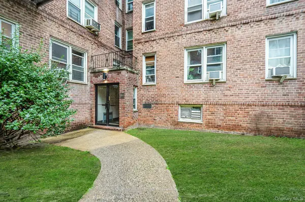 35-40 75th ST #1B, Jackson Heights, NY 11372