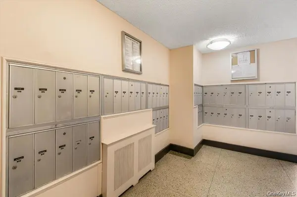 30 Fleetwood AVE #1B, Mount Vernon, NY 10552
