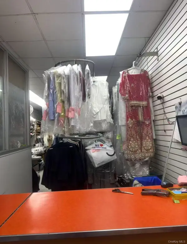 Address not disclosed, Jamaica, NY 11435