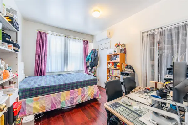 1304 123rd ST, College Point, NY 11356