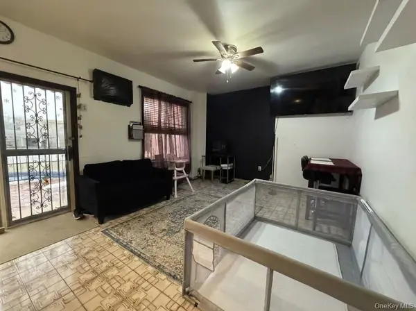 60-59 69th ST, Maspeth, NY 11378