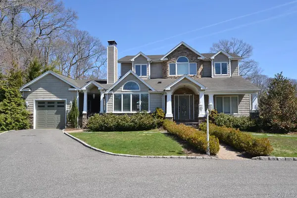 85 Virginia AVE, Ronkonkoma, NY 11779
