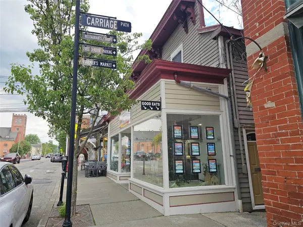 46 Main ST, Warwick, NY 10990