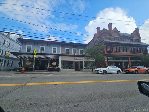 46 Main ST, Warwick, NY 10990