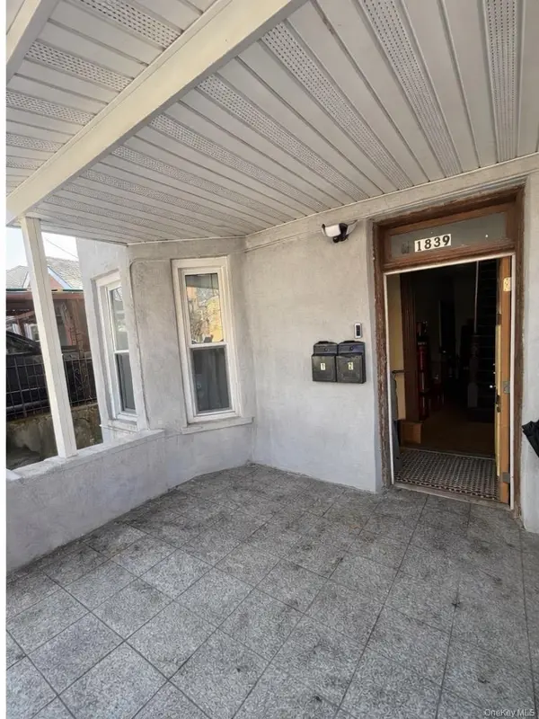 1839 Matthews AVE, Bronx, NY 10462