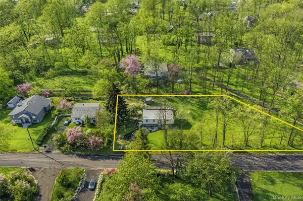 153 S Pascack RD, Nanuet, NY 10954