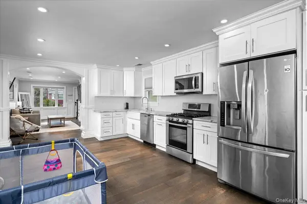 216 Florence ST, Mamaroneck, NY 10543