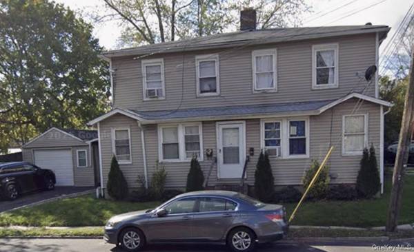 311 Nassau RD, Huntington, NY 11743