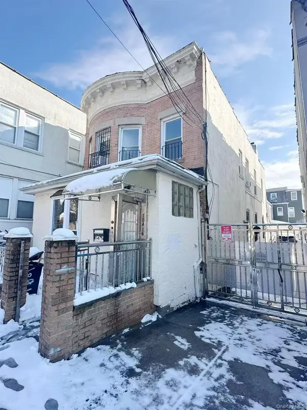 104-16 32nd AVE, East Elmhurst, NY 11369