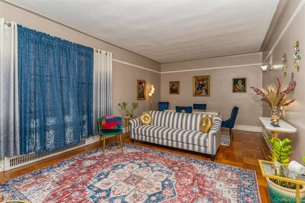 35-30 73rd ST #2B, Jackson Heights, NY 11372