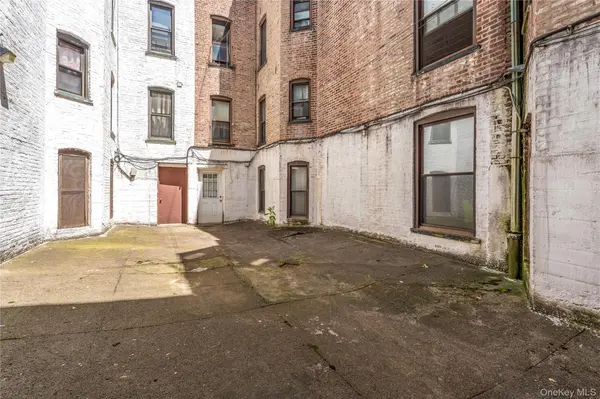 367 86th ST, Brooklyn, NY 11209