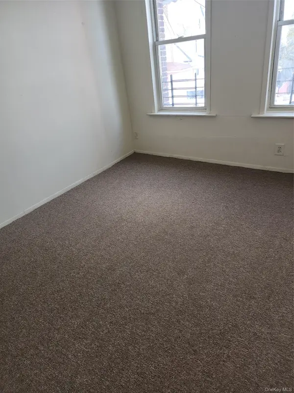 205-11 Hollis AVE #2nd. Floor., Hollis, NY 11412