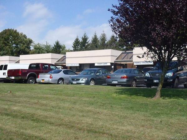 1555 Sunrise HWY #7, Bay Shore, NY 11706