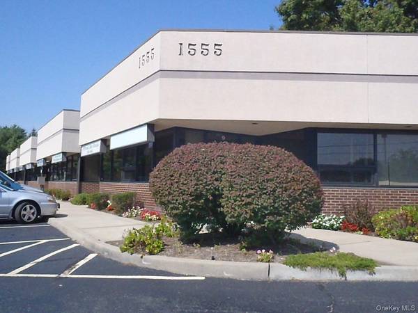 1555 Sunrise HWY #7, Bay Shore, NY 11706
