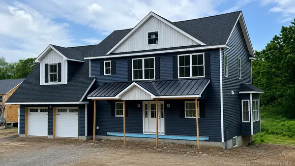 18 (LOT #2) Sunset LN, New Hampton, NY 10958