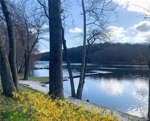 Sepasco Lake RD, Rhinebeck, NY 12572