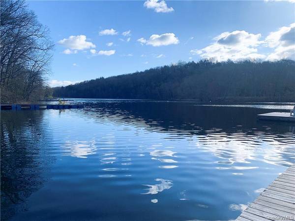 Sepasco Lake RD, Rhinebeck, NY 12572