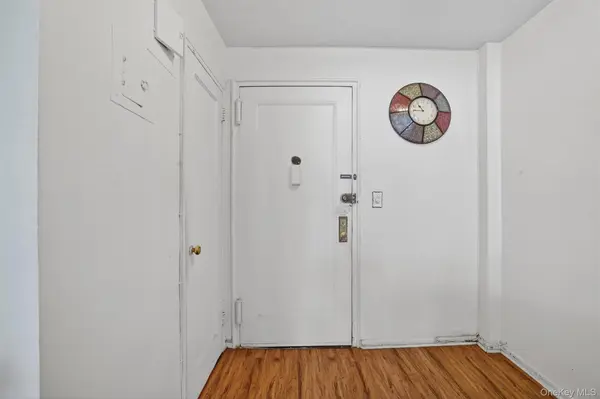 2 Fisher DR #318, Mount Vernon, NY 10552