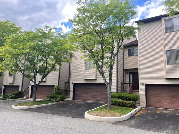 40 Chester LN #40, Nanuet, NY 10954