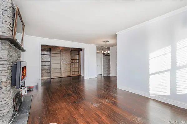 12116 Ocean Promenade #1C, Rockaway Park, NY 11694