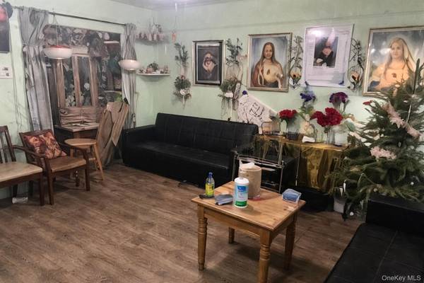 15330 119th AVE, Jamaica, NY 11434