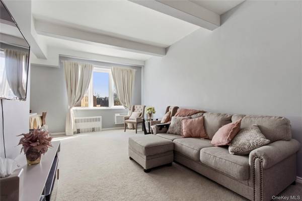 245 Rumsey RD #2S, Yonkers, NY 10701