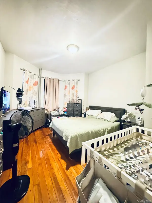 94-32 86th RD, Woodhaven, NY 11421