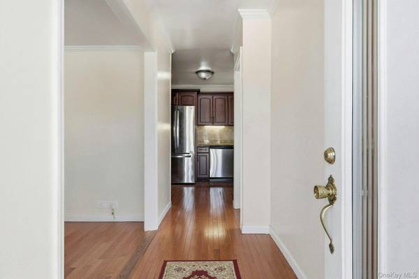 1028 Thomas AVE, Baldwin, NY 11510