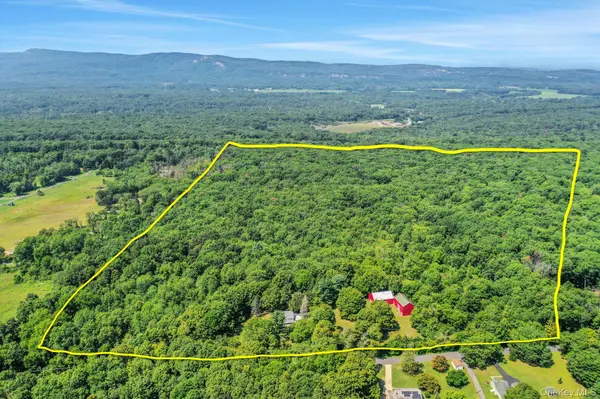 441 N Ohioville RD, New Paltz, NY 12561