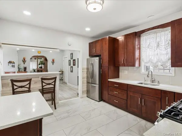 155 Linwood ST, Brooklyn, NY 11208
