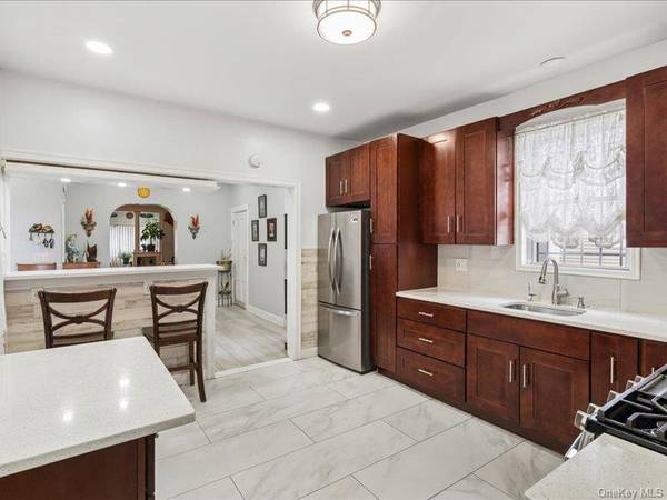 155 Linwood ST, Brooklyn, NY 11208