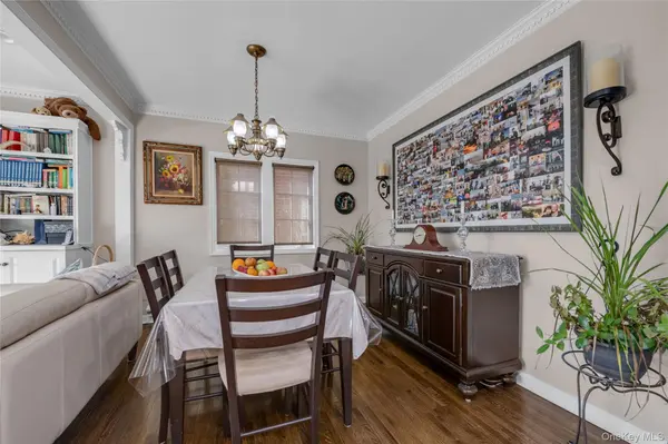 65-31 Fitchett ST, Rego Park, NY 11374